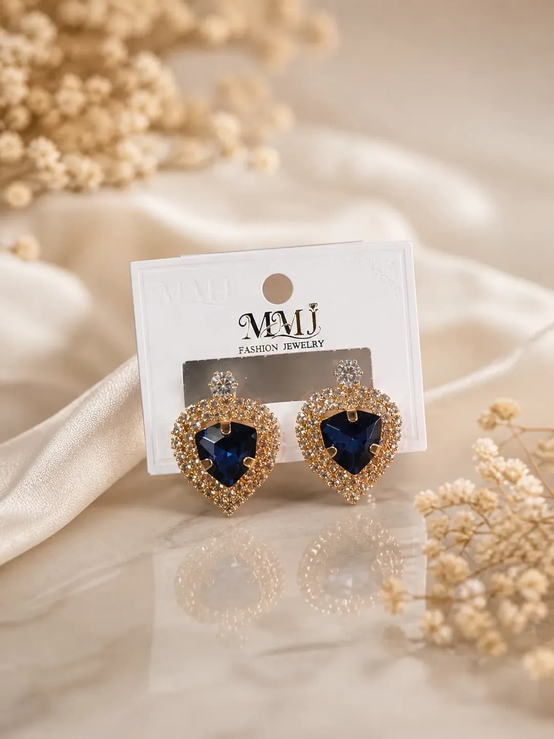 Women Heart Crystal Gold Plated Earrings 2 Pcs