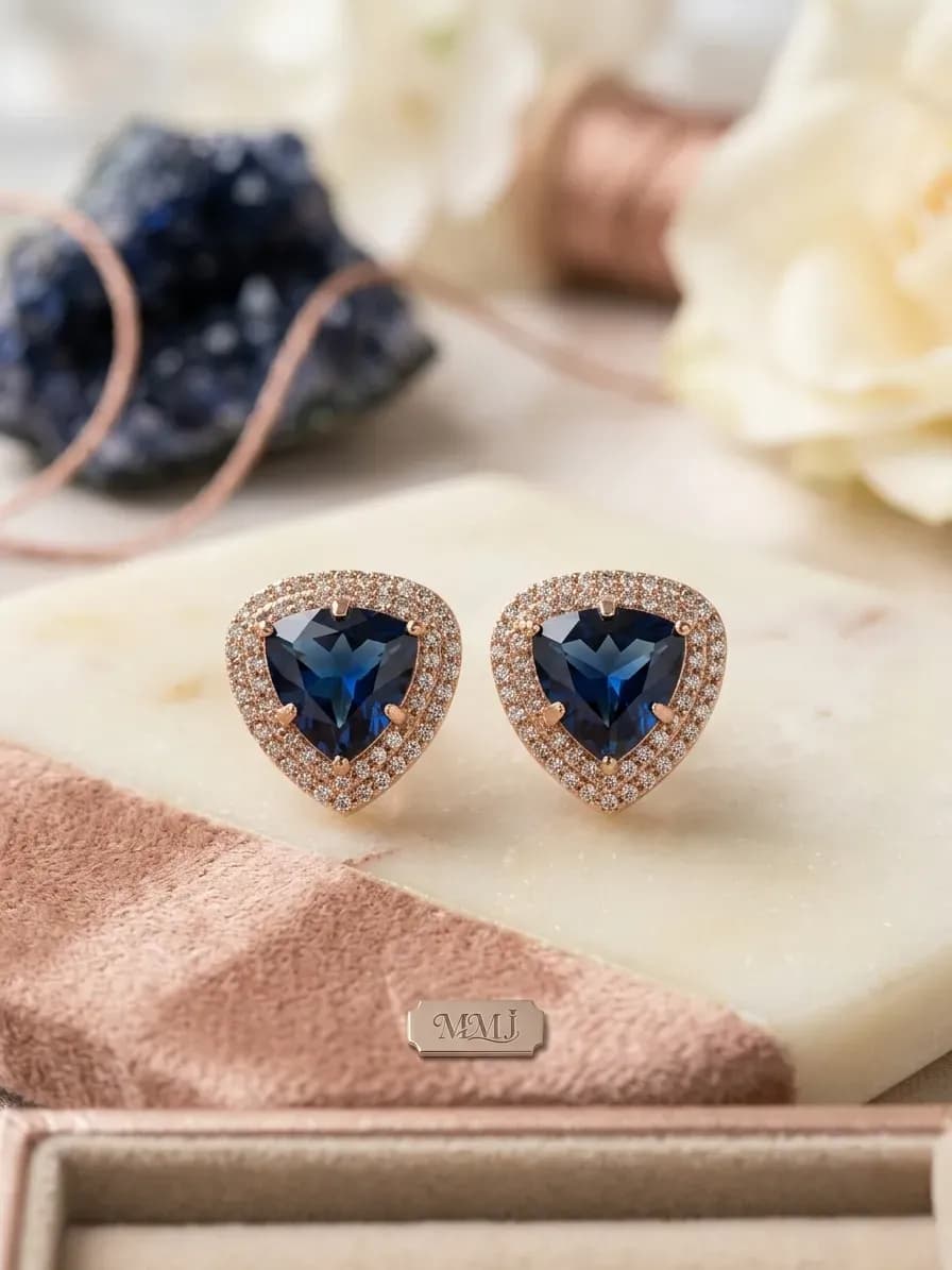 Women Heart Crystal Gold Plated Earrings 2 Pcs