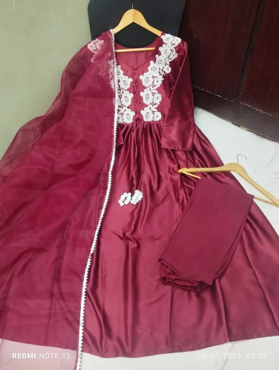3 Pcs Women's Stitched Silk Embroidered Maxi Suit
