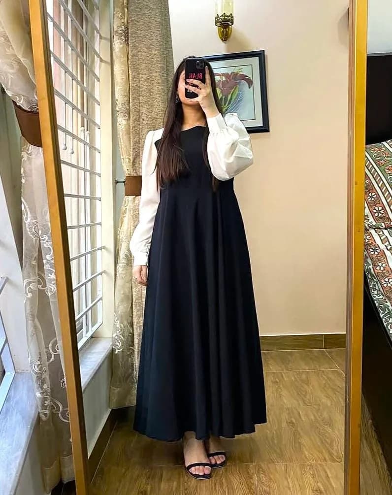 1 Pc Women's Stitched Georgette Plain Maxi