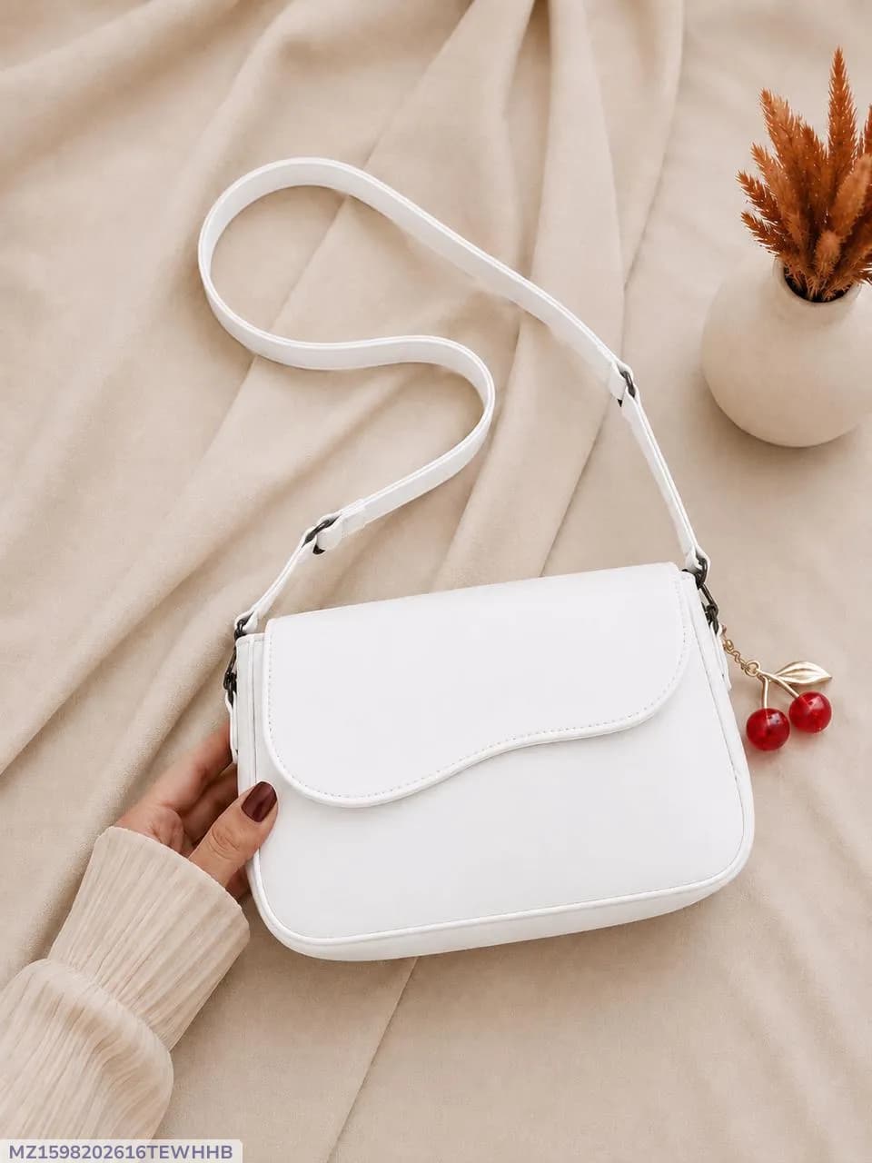 White Leather Shoulder Bag for Women Lightweight Stylish