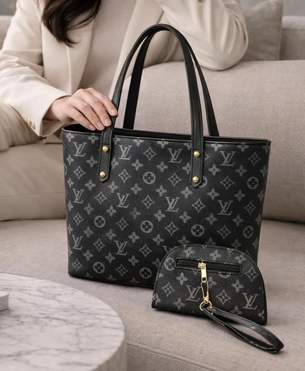 Women's Black Leather Handbag Set with Zipper Compartment