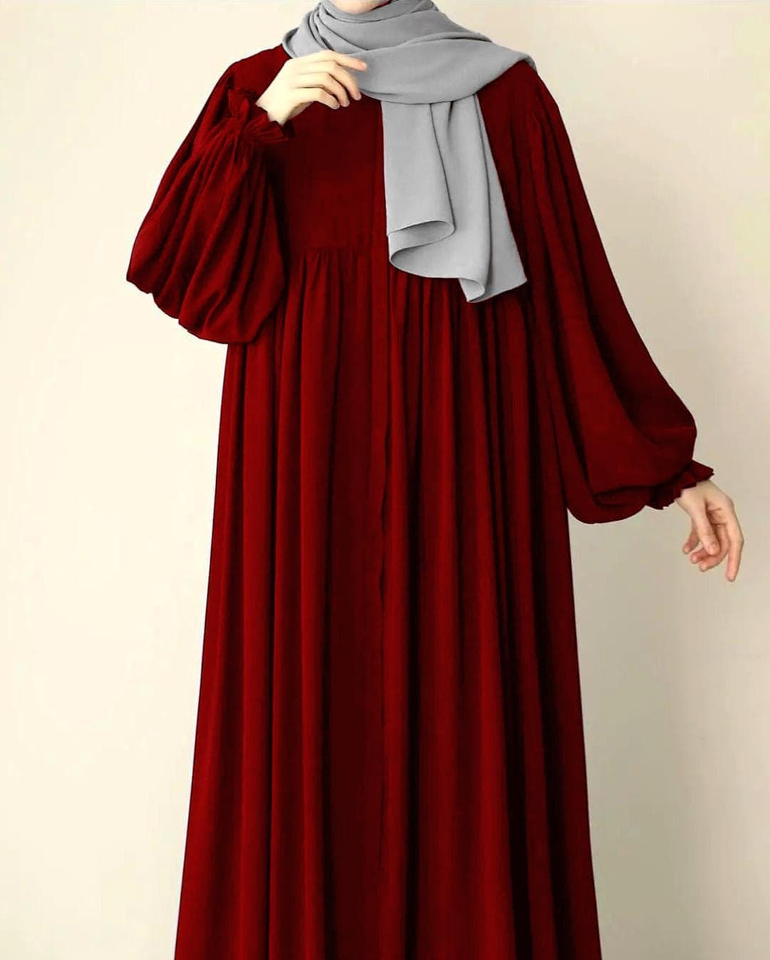 Front Platted Gum Zip Abaya With Stoller