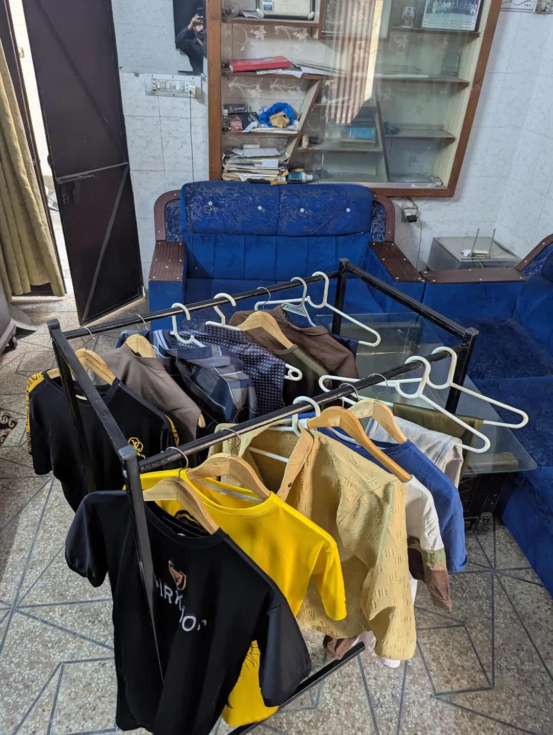 Black Iron Multipurpose Clothing Rack with Clips
