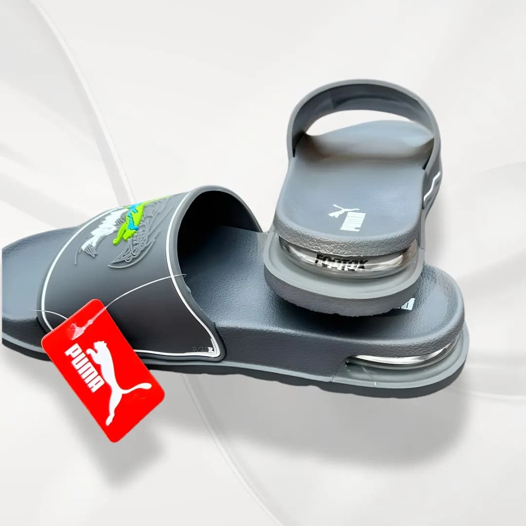 Black Slide Slippers for Hot Pakistani Summer Comfort
