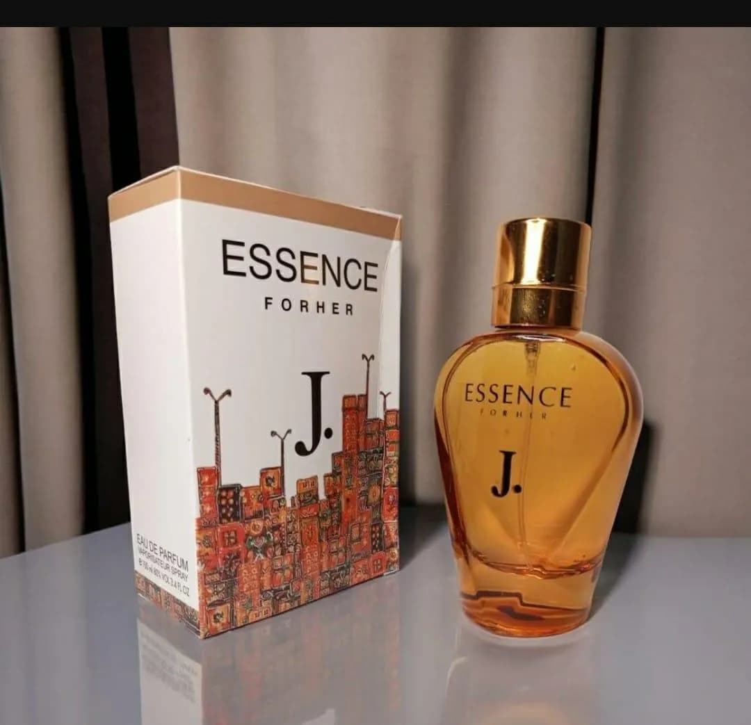 Essence Perfume for Women 100ml Golden