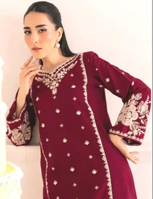 Maroon Embroidered Lawn 2Pcs Kurta Set for Women