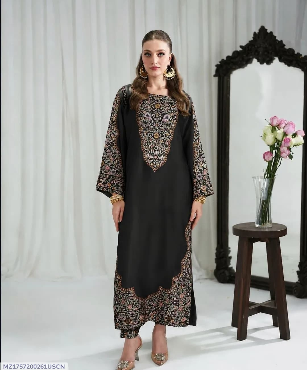 Women Black Printed Lawn 2PC Suit Eid Festive
Fabric: Doria Lawn
Pattern: Printed
Available Sizes: Standard Size
Chest: 22 Inches
Shirt Length: 48 Inches
Trouser Length: 38 Inches
Color: Black
Best Price in Pakistan for Premium Quality Eid Dress
- Made from soft, breathable Doria Lawn fabric
- Elegant printed design perfect for Eid, Ramadan, and parties
- Lightweight and comfortable for all-day wear
- Ideal for Pakistani weather and festive occasions
- New Arrival with stylish, traditional look
- Free size fits most body types comfortably