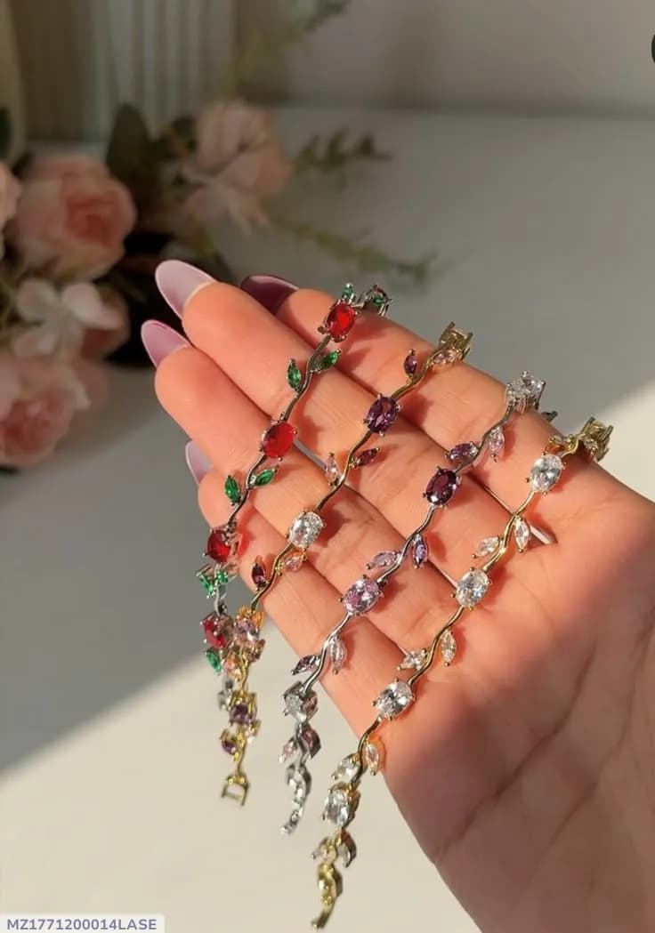 Viral Tulip Bracelet for Women & Girls, Cute Floral Charm Bracelet Trendy Fashion Jewelry Gift