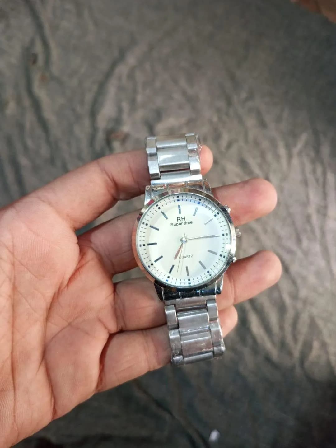 RH Quartz Analog Watch for Men Silver Stainless Band