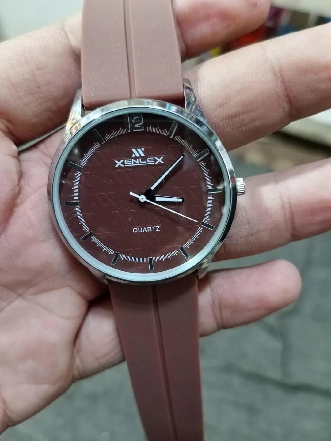 Xenlex Quartz Wristwatch Brown Leather Strap