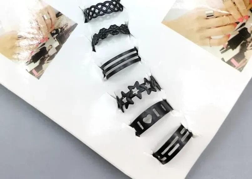10-Piece Adjustable Black Ring Set for Women
