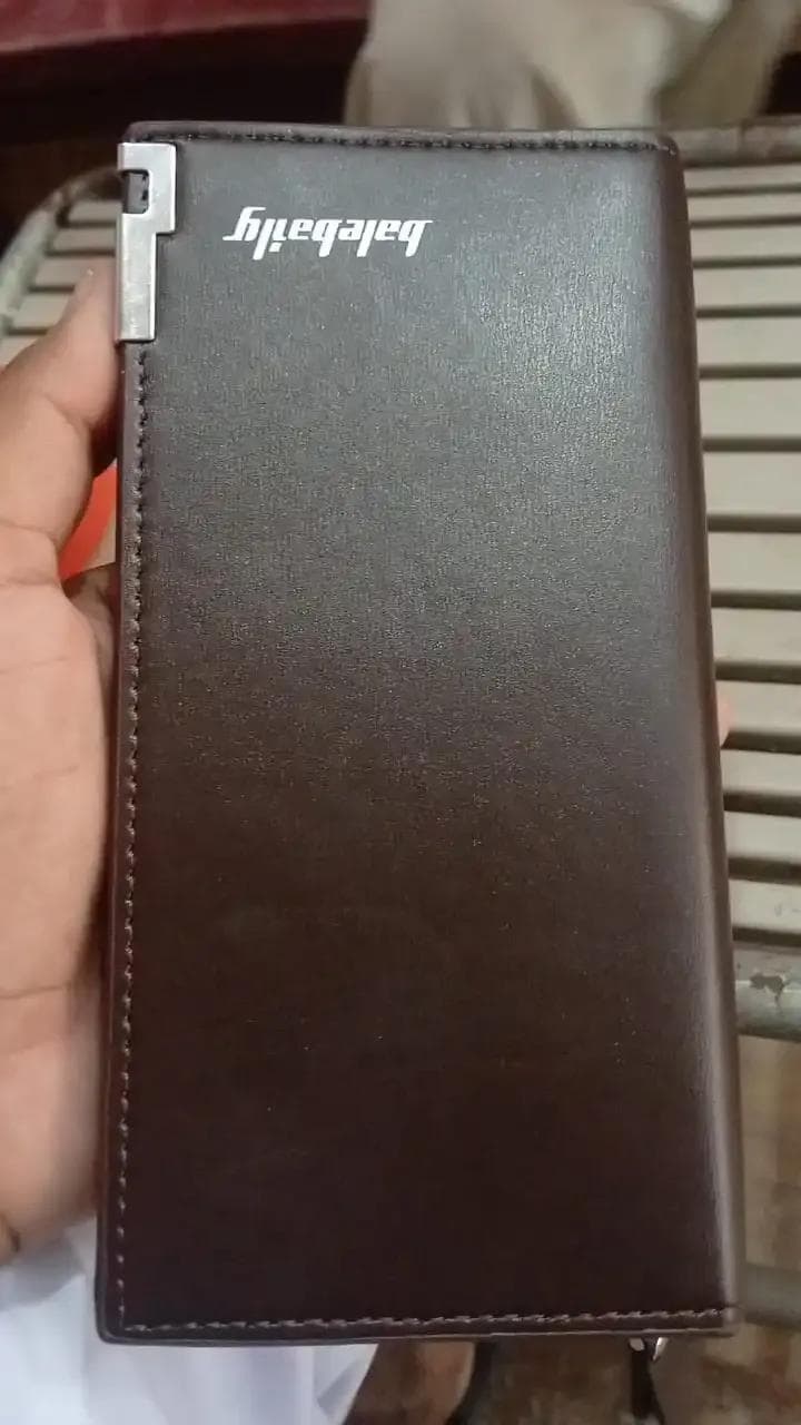 Women's Brown Leather Wallet 1