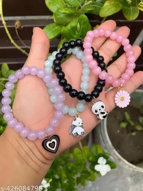 Multicolor Beaded Bracelet with Cute Charm Pendant for Women