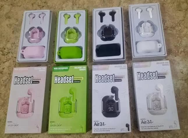 Premium Wireless Earbuds Black Airpods 31