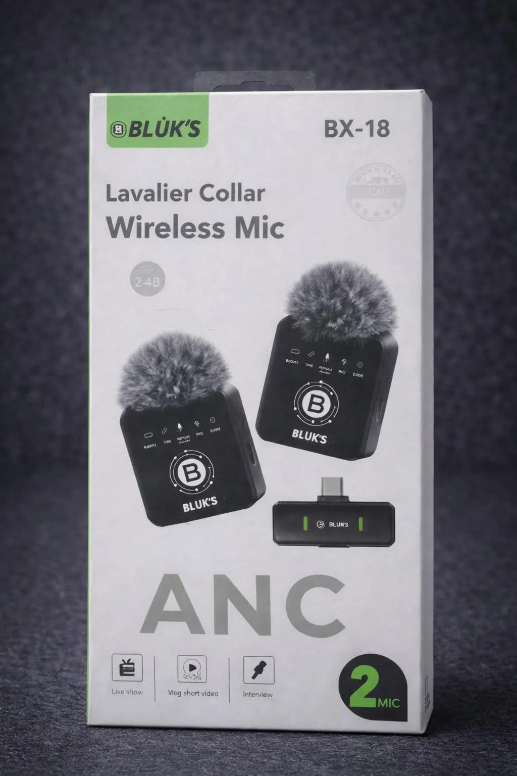 BLUK'S BX-18 Dual Wireless Lavalier Mic Set
