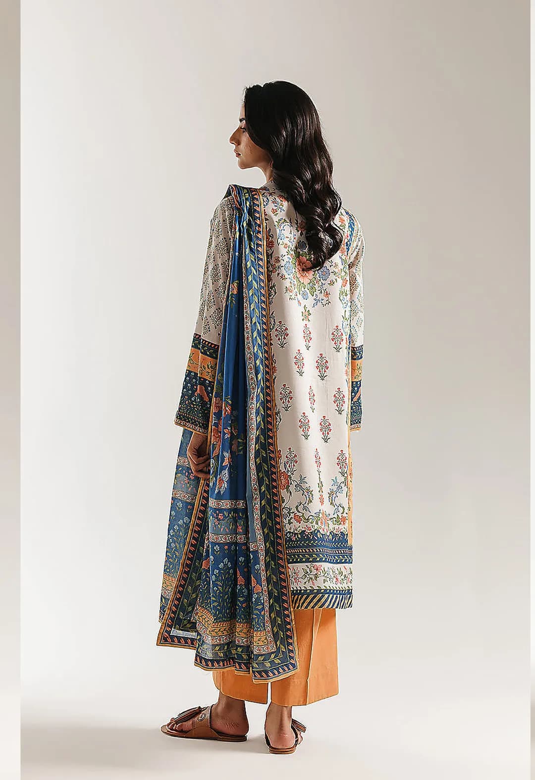 3 Pcs Women's Unstitched Printed Suit Shirt Fabric Lawn