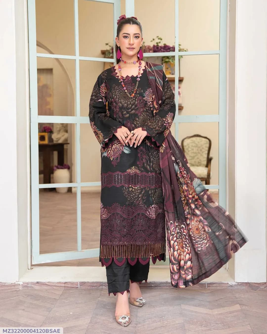 3 Pcs Women's Unstitched Printed Suit