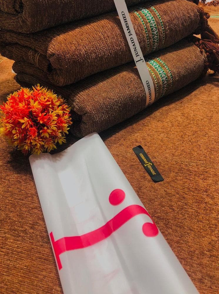Brown Velvet Shawl for Women Winter Warmth Elegant Design