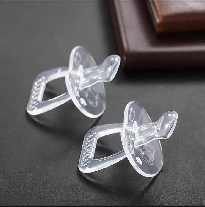 Premium Silicone Flat Pacifiers Pack of 4 White