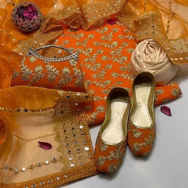 3 Pcs Women's Unstitched Embroidered Suit