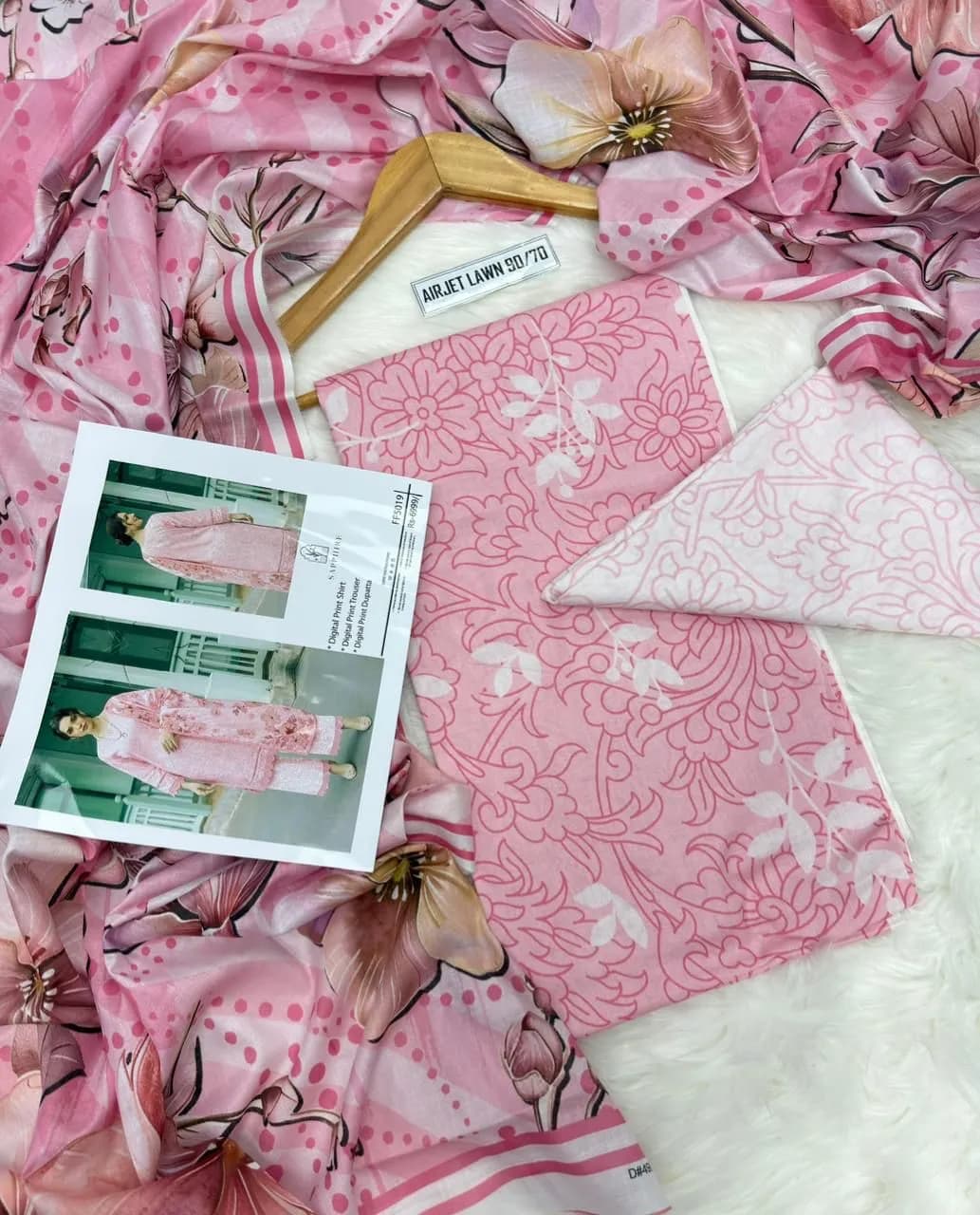 Pink Digital Print 3Pcs Lawn Suit for Women