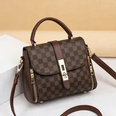 Women's Brown Leather Shoulder Bag with Gold Plated Clasp