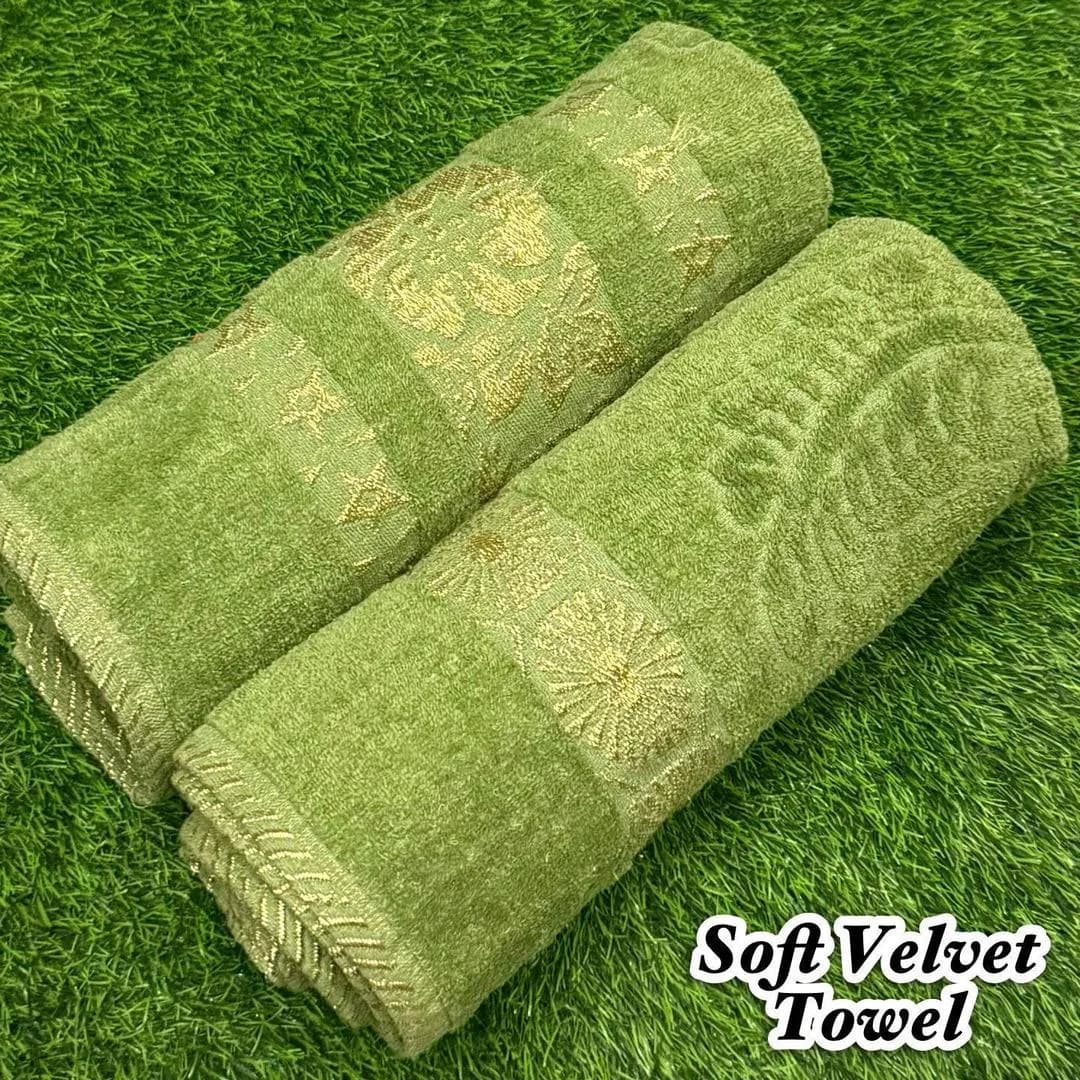 Green Velvet Bath Towel Set for Home Use