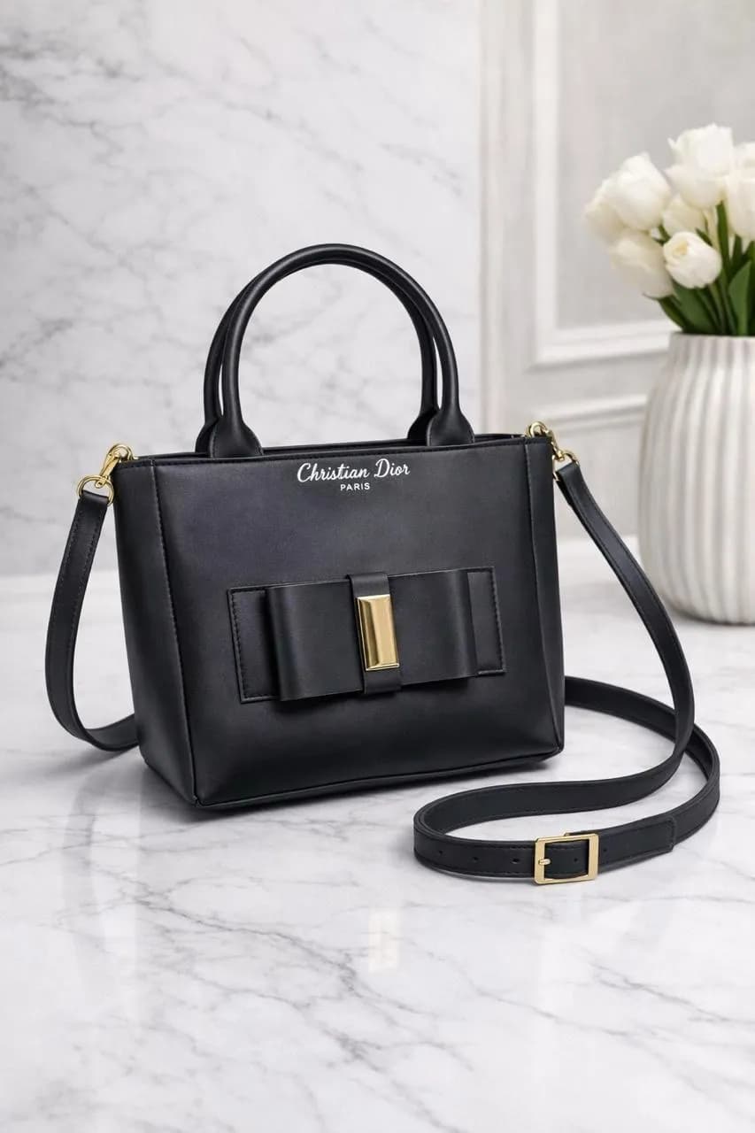 Chloe Diamond Black Leather Shoulder Bag