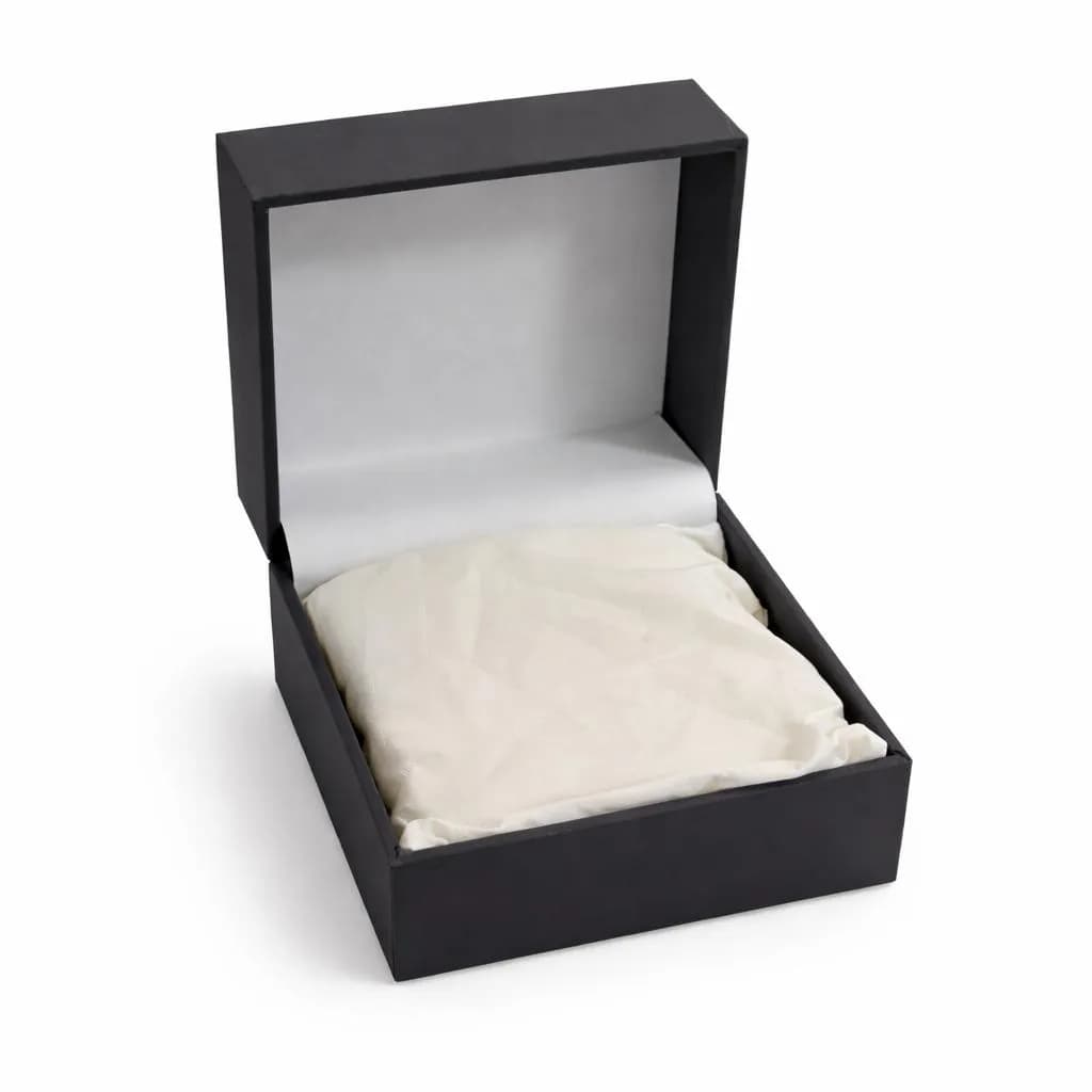 Black Minimalist Gift Box for Elegant Presentation